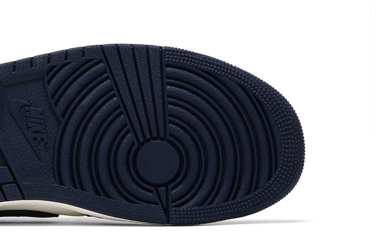 Кроссовки Air Jordan 1 Retro Low OG 'Obsidian UNC'