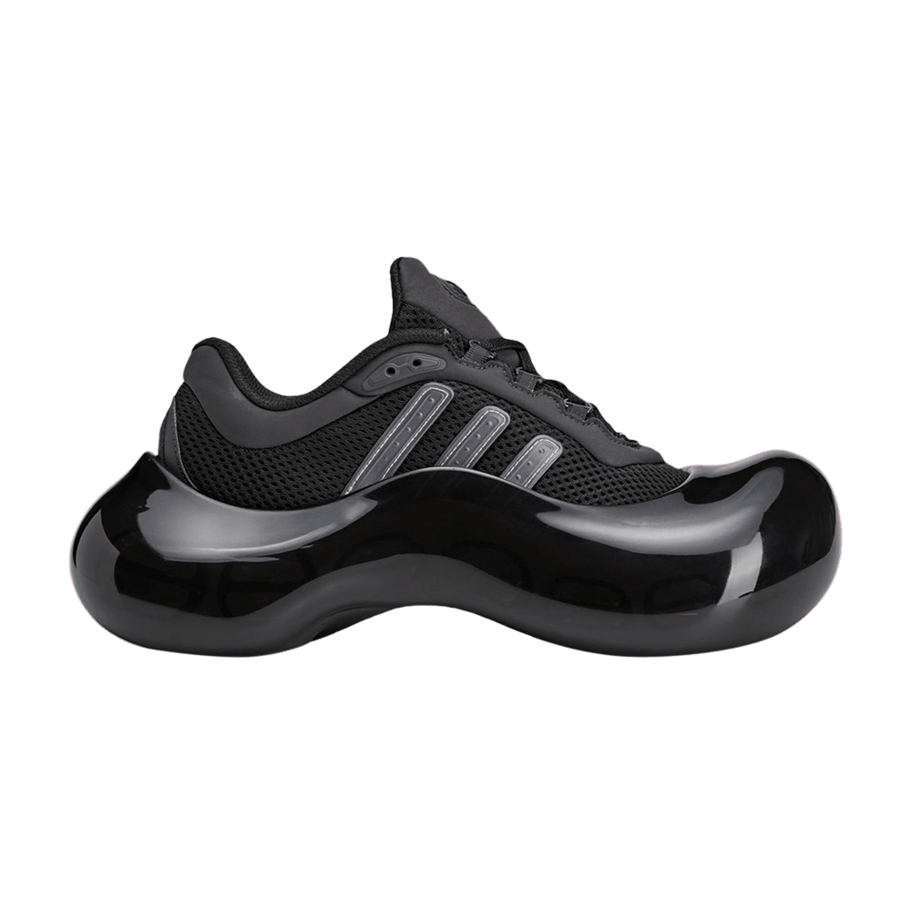 avavav-x-wmns-moonrubber-megaride-utility-black-ji1494