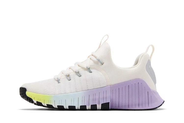 Кроссовки Nike Wmns Free Metcon 6 SE 'Mood Ring Pack'