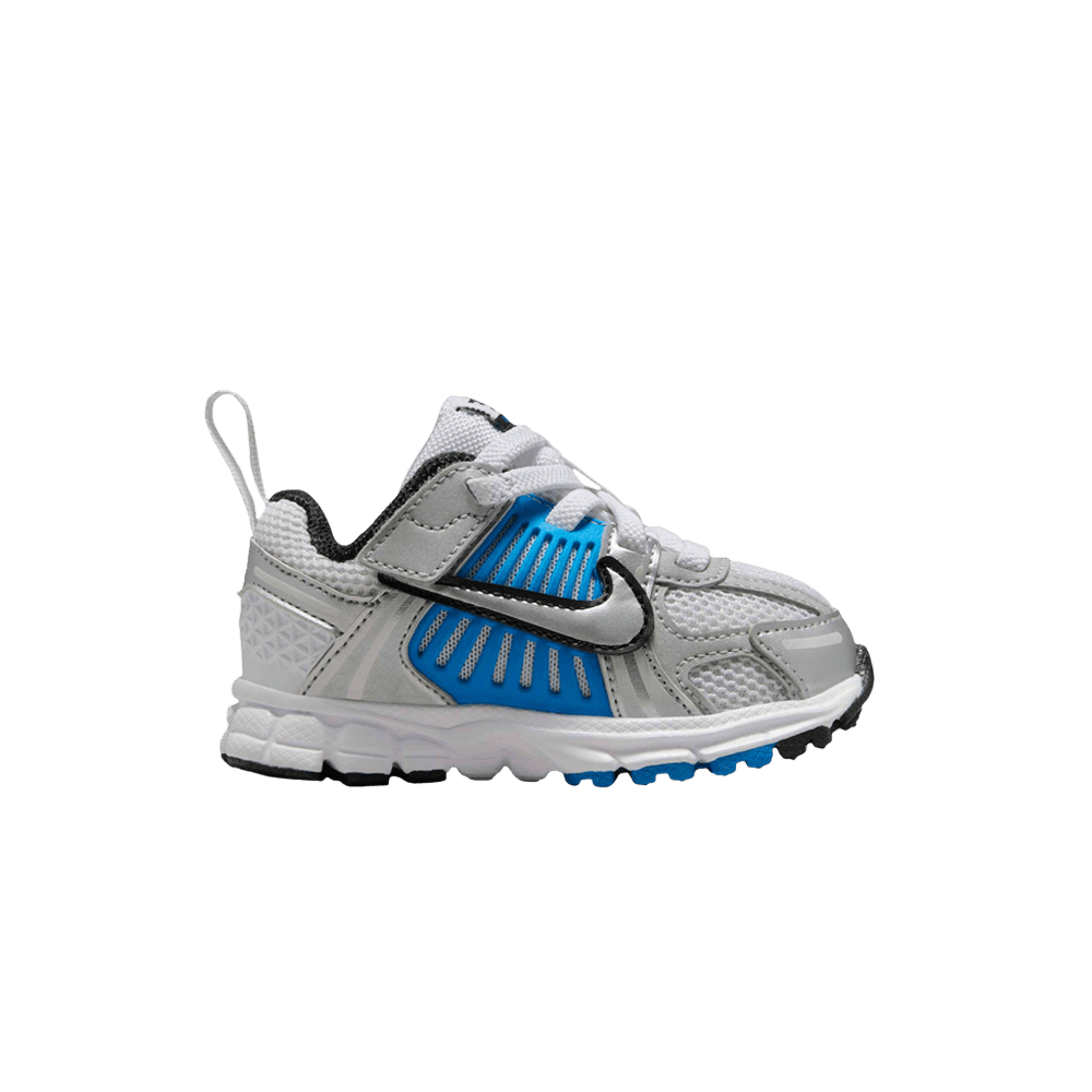 vomero-5-td-light-photo-blue-metallic-silver-hf7000-105