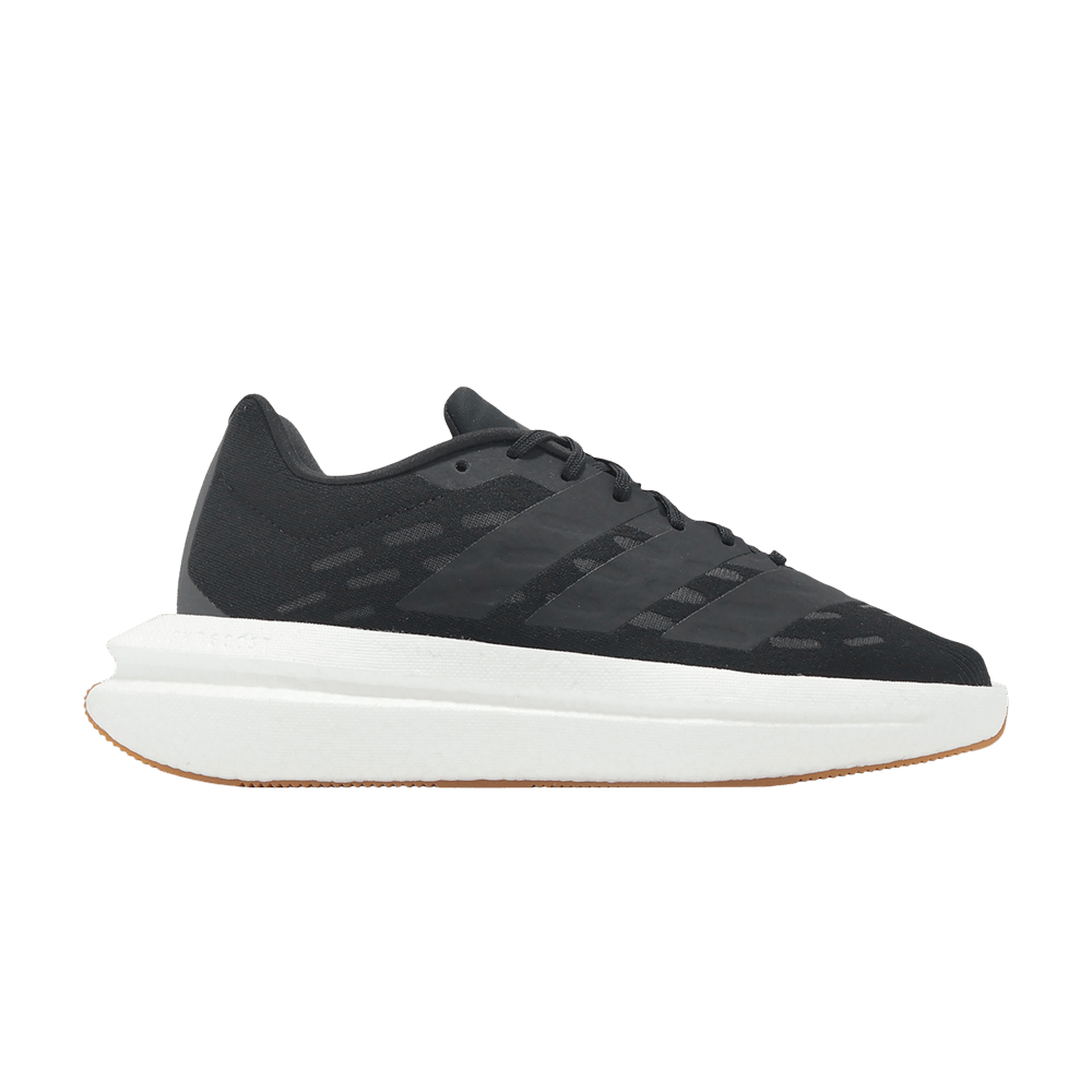 wmns-flowboost-black-white-jr7933