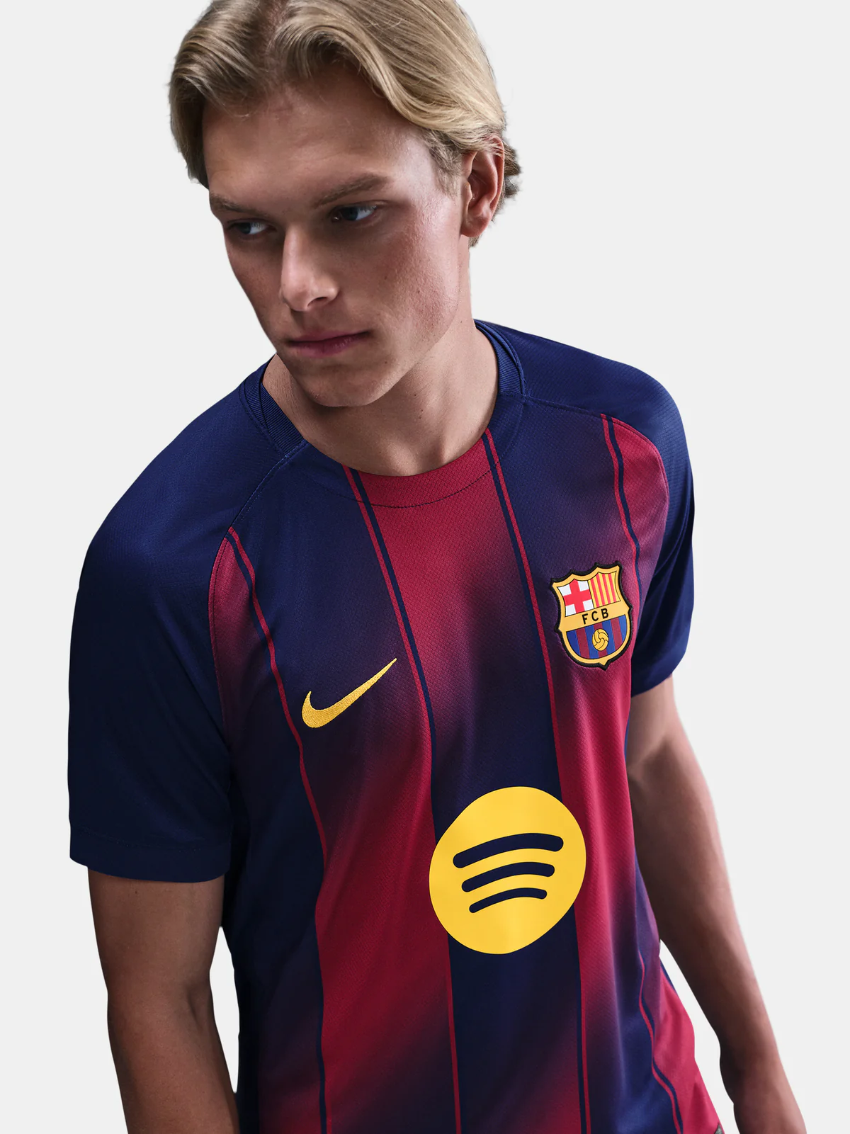 muzhskoe-dzhersi-men-s-home-jersey-25-26-fc-barcelona