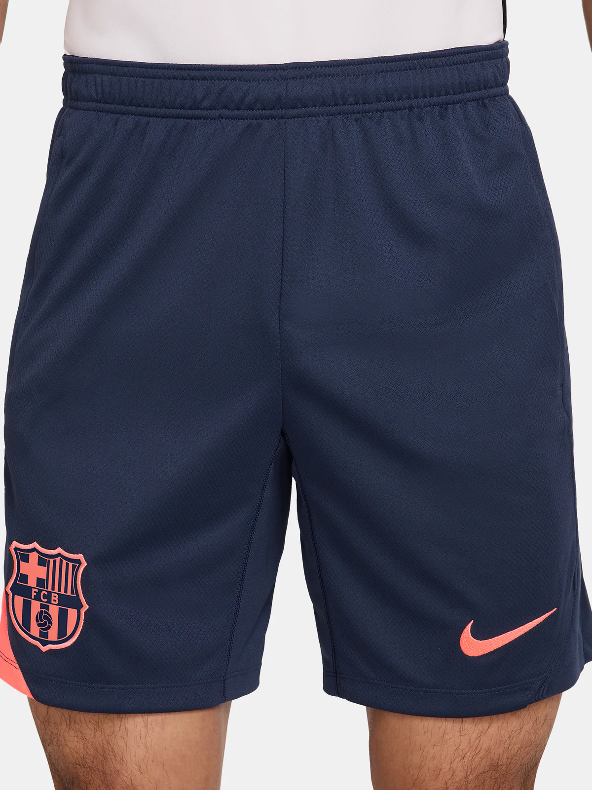 trenirovochnye-shorty-fc-barcelona-t90-25-26