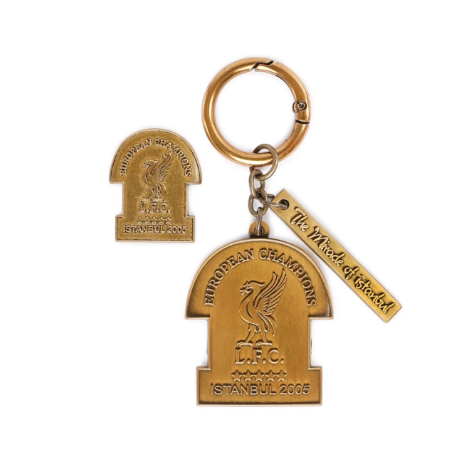 brelok-liverpol-fc-istanbul-2005-badge-amp-keyring-set