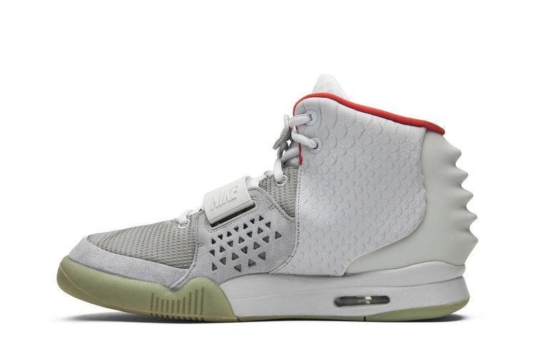 Кроссовки Nike Air Yeezy 2 NRG 'Pure Platinum'