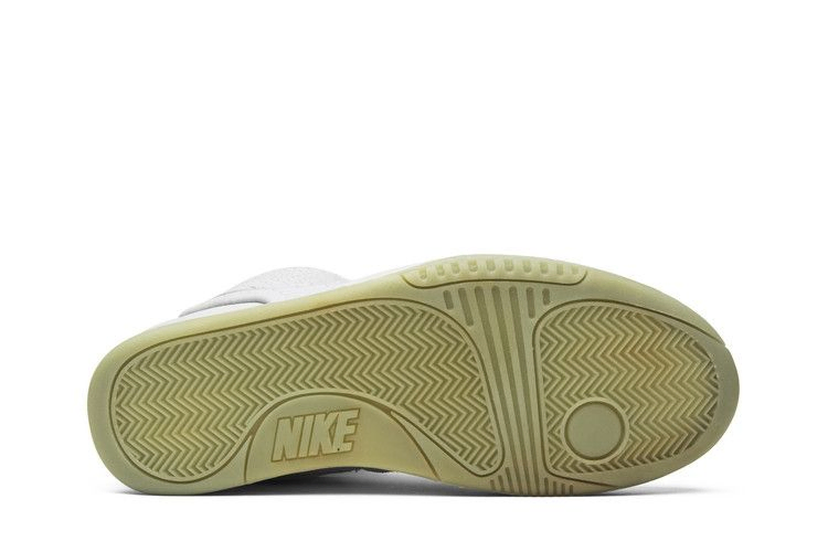 Кроссовки Nike Air Yeezy 2 NRG 'Pure Platinum'