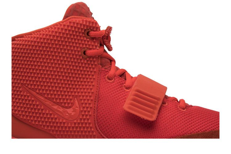 Кроссовки Nike Air Yeezy 2 SP 'Red October'
