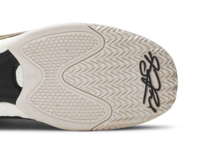 Кроссовки adidas D Rose 5 Boost BHM