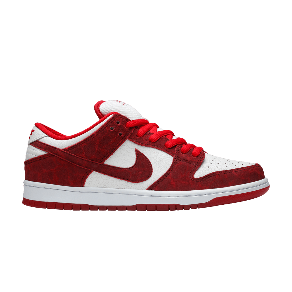 dunk-low-premium-sb-valentines-day-313170-662