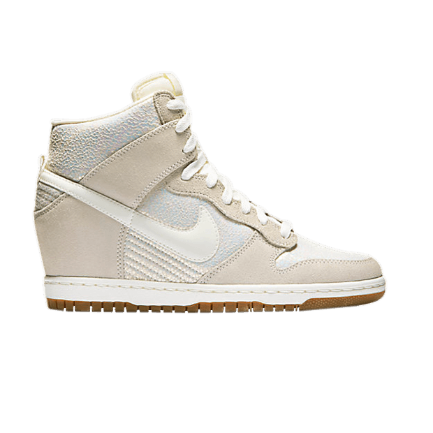 nike-dunk-sky-hi-premium-women-s-shoe-585560-003