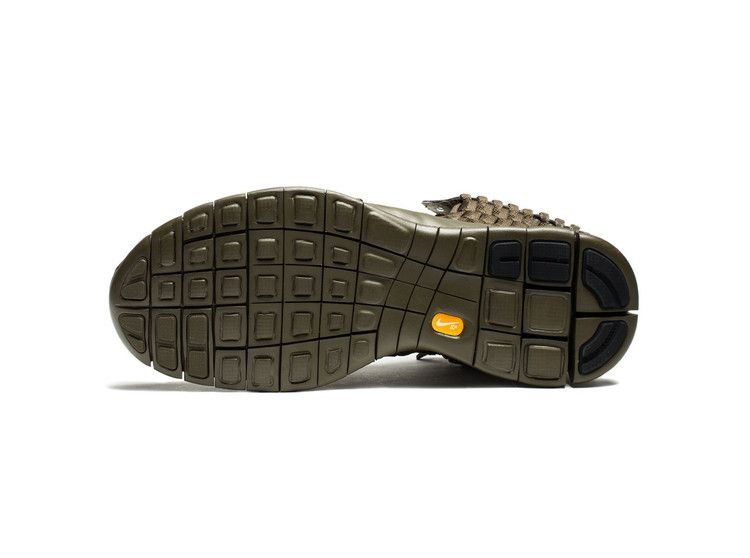 Кроссовки Nike Free Inneva Woven Tech SP 'Dark Loden'