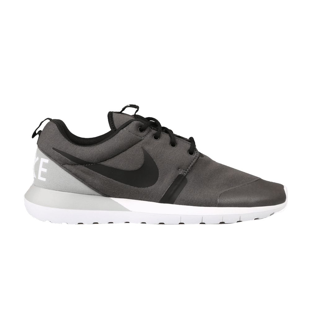 nike-rosherun-nm-w-sp-652804-010