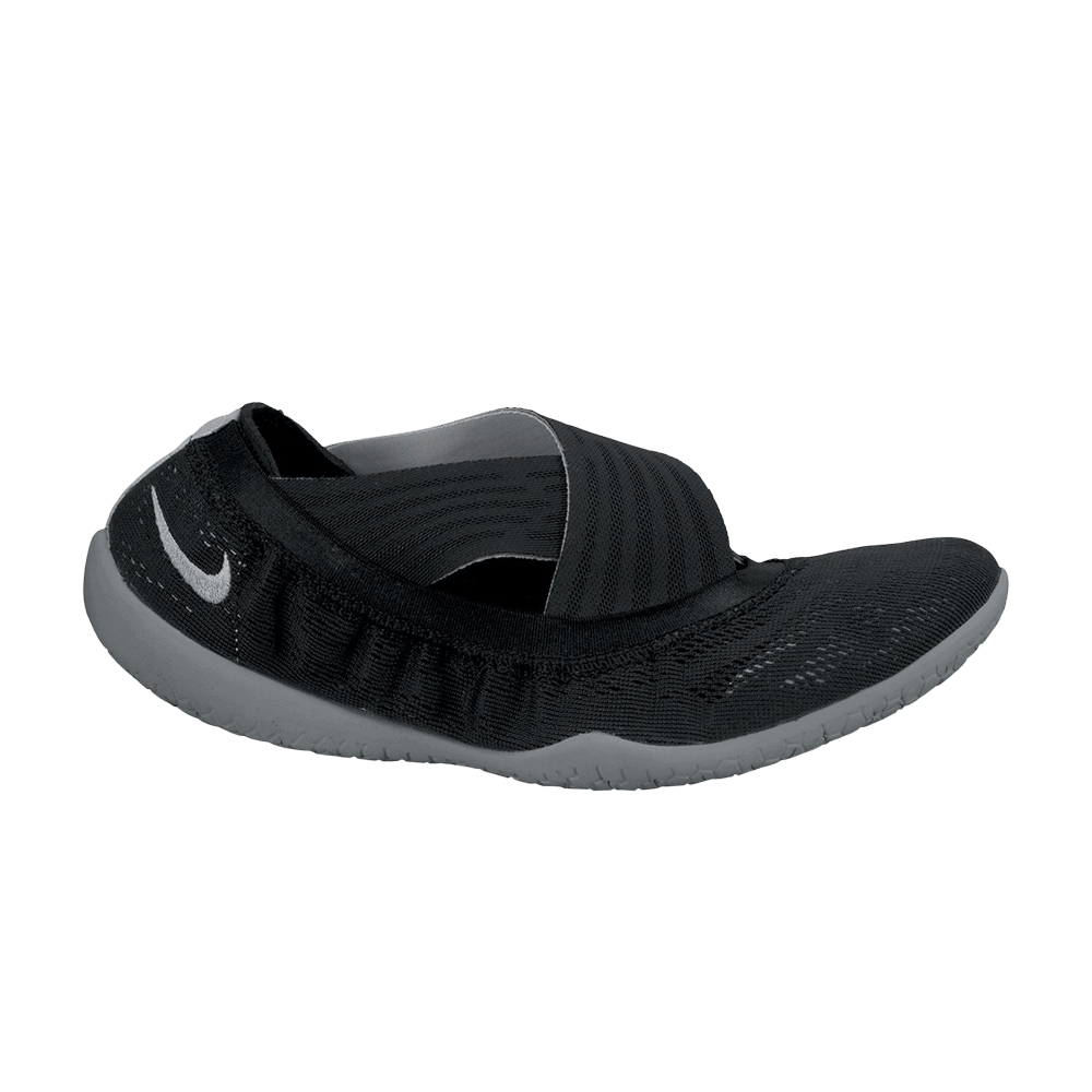 nike-studio-wrap-pack-3-three-part-footwear-system-684870-001