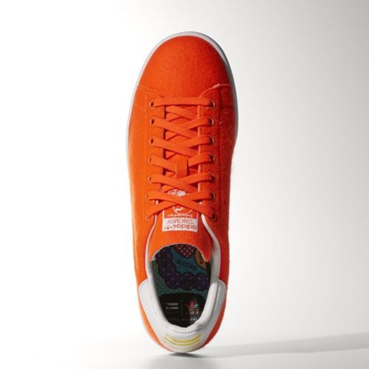 Кроссовки adidas Pharrell Williams x Stan Smith 'Solar Orange'