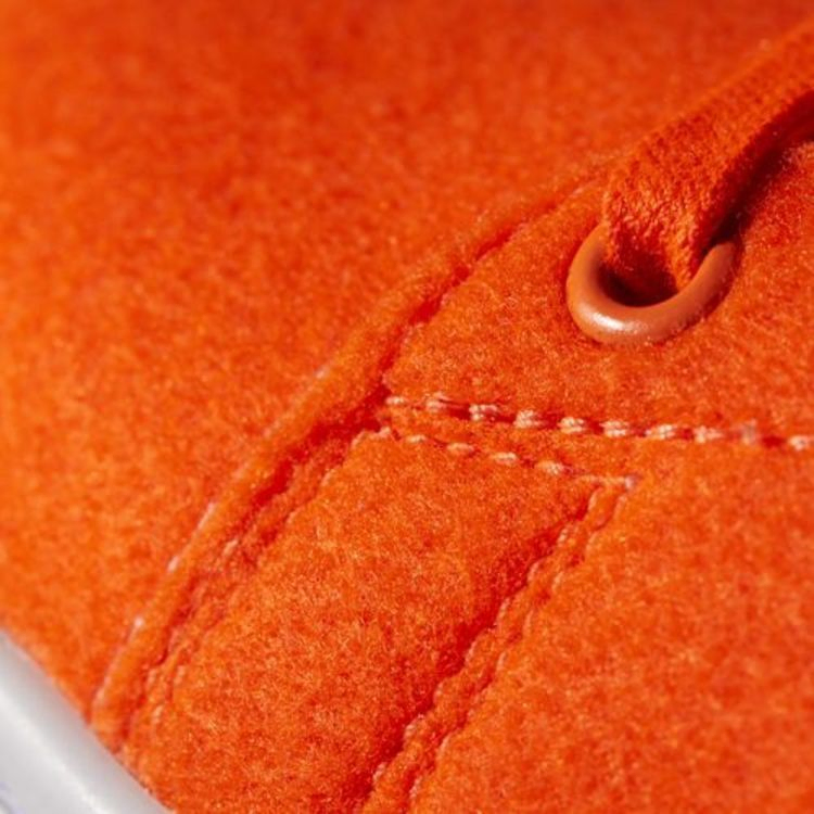 Кроссовки adidas Pharrell Williams x Stan Smith 'Solar Orange'
