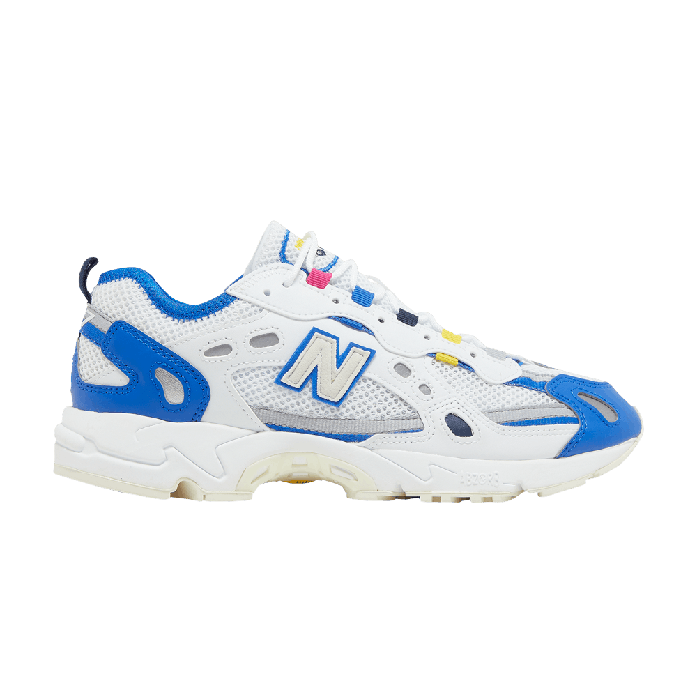 827-white-blue-ml827aap