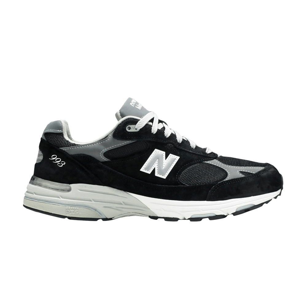 993-made-in-usa-2e-wide-black-white-mr993bk-2e