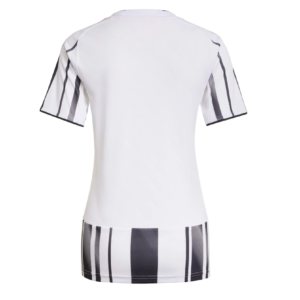 Традиционный белый с чёрными элементами