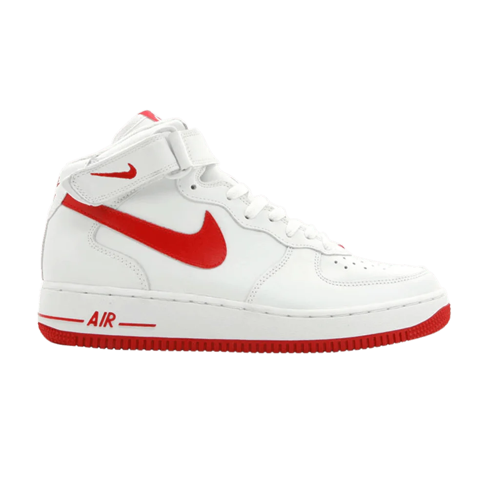 Кроссовки Nike Air Force 1 Mid