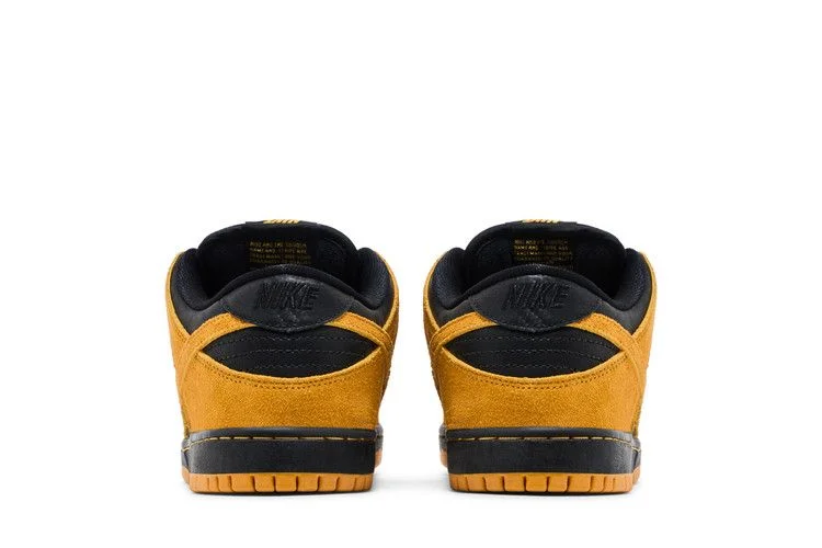 Кроссовки Nike SB Dunk Low Pro 'Iowa'