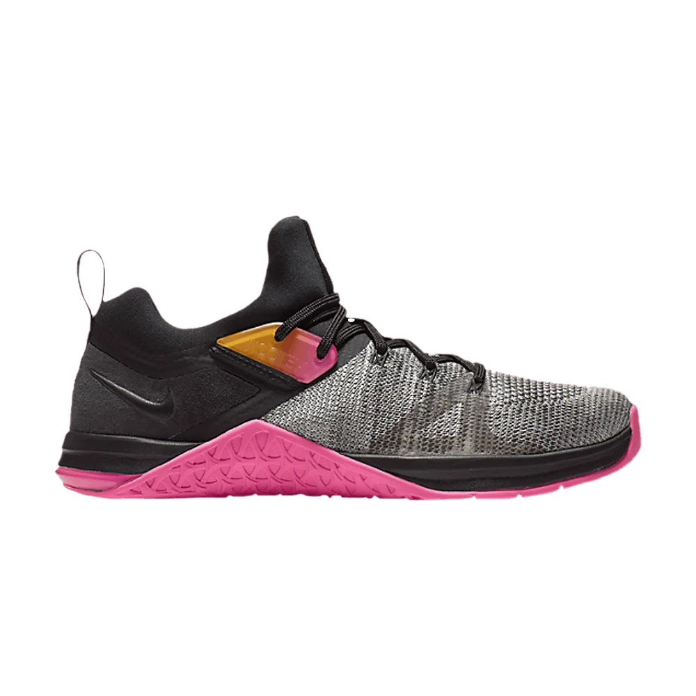 Кроссовки Nike Wmns Metcon Flyknit 3 'Black Fuchsia'