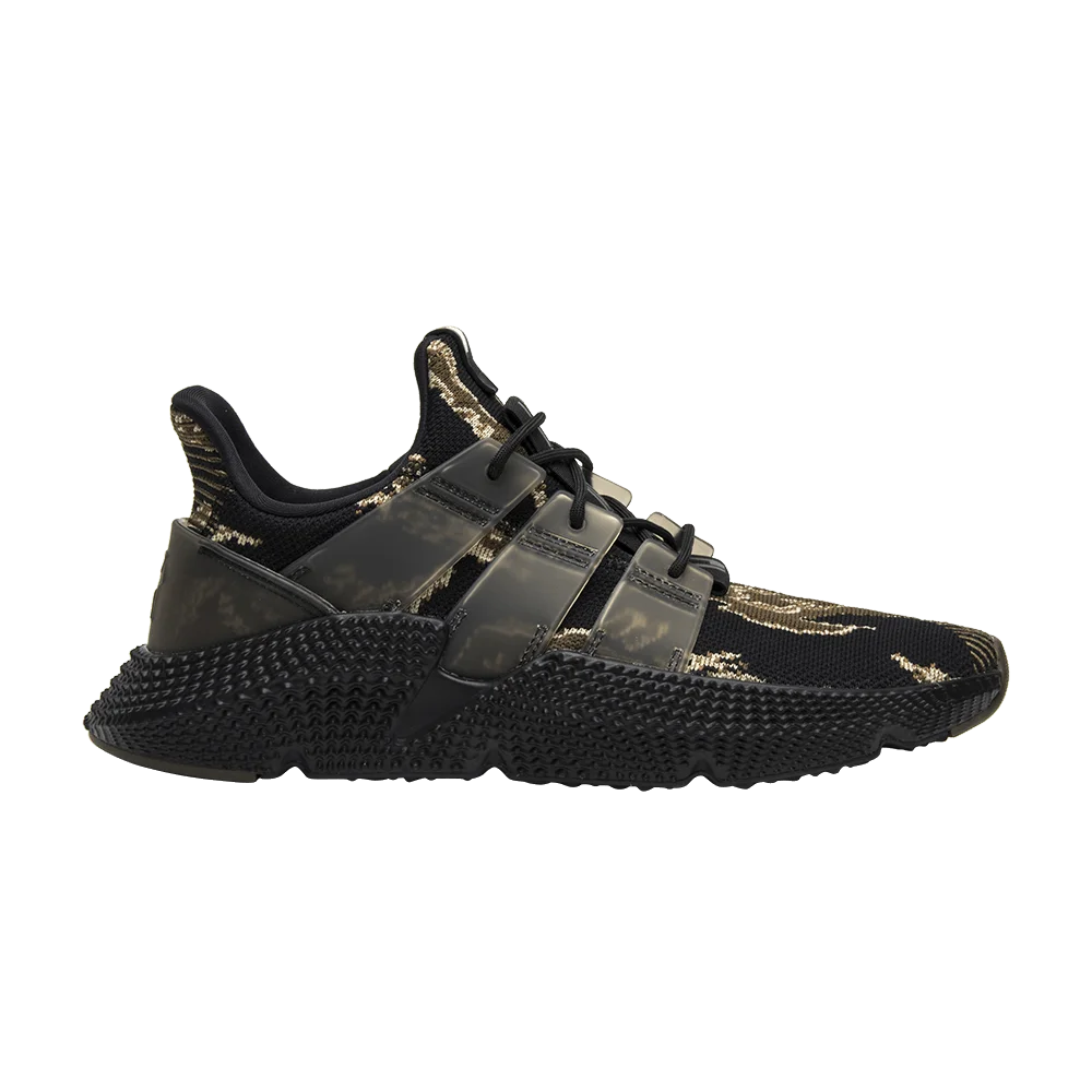Кроссовки Undefeated x adidas Prophere 'Tiger Camo'