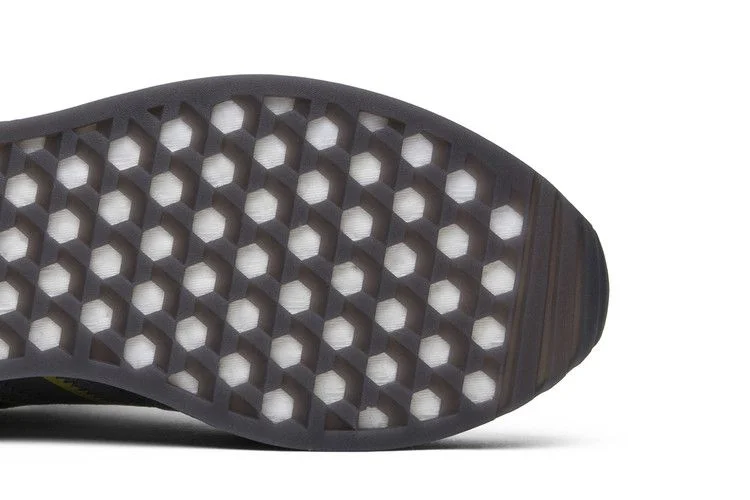 Кроссовки size? x adidas i-5923 'Manchester Showers'