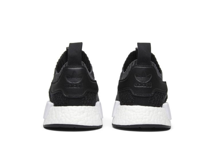 Кроссовки adidas A Ma Maniere x Invincible x NMD_R1 Primeknit 'Core Black'