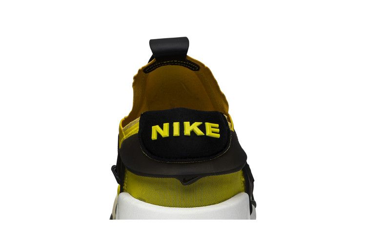 Кроссовки Nike Adapt Huarache 'Opti Yellow'