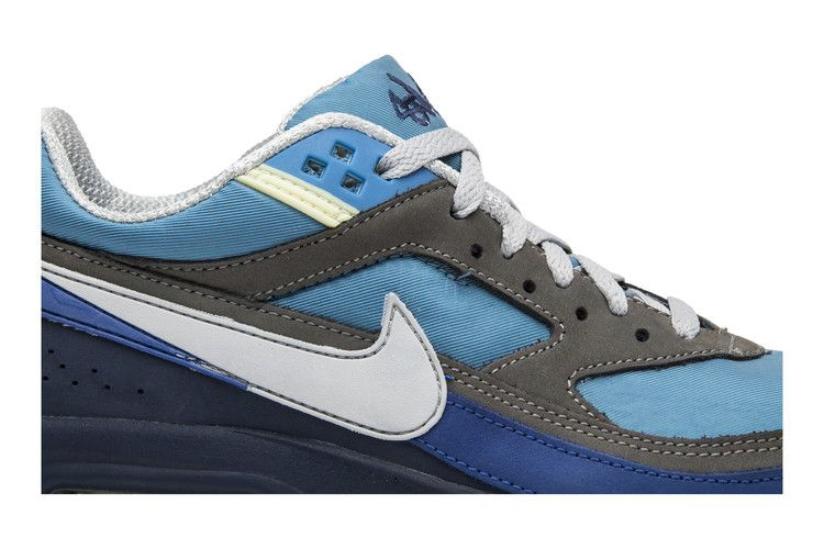 Кроссовки Nike Stash x Air Classic BW