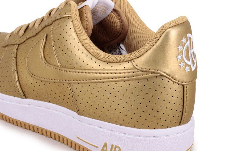 Кроссовки Nike Air Force 1 Low '07 LV8 'Gold'
