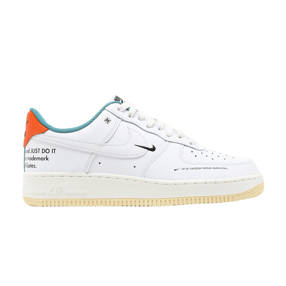 Кроссовки Nike Air Force 1 '07 LE 'Starfish'