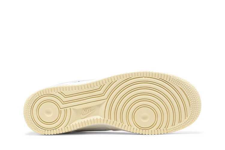 Кроссовки Nike Air Force 1 '07 LE 'Starfish'