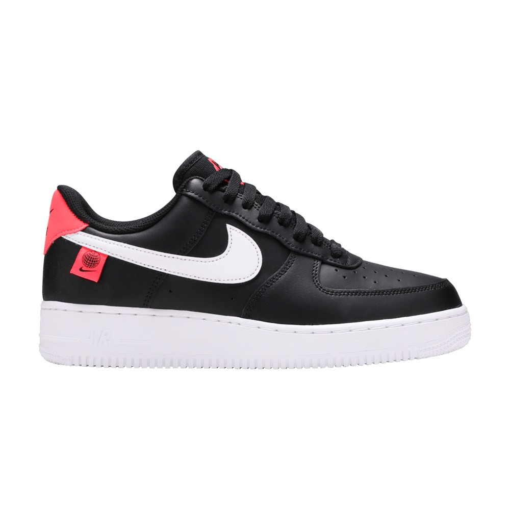Кроссовки Nike Air Force 1 '07 Low 'Worldwide Pack - Black Flash Crimson'