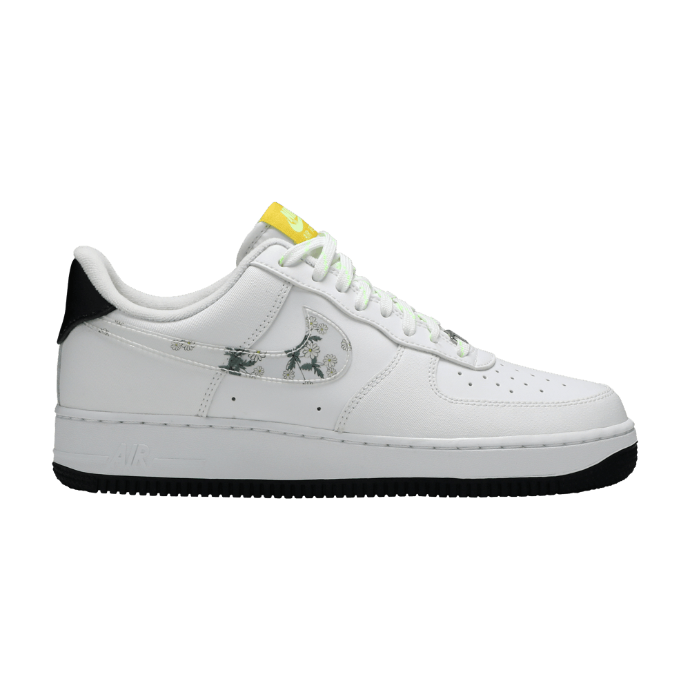 Кроссовки Nike Air Force 1 '07 LV8 'Daisy Pack