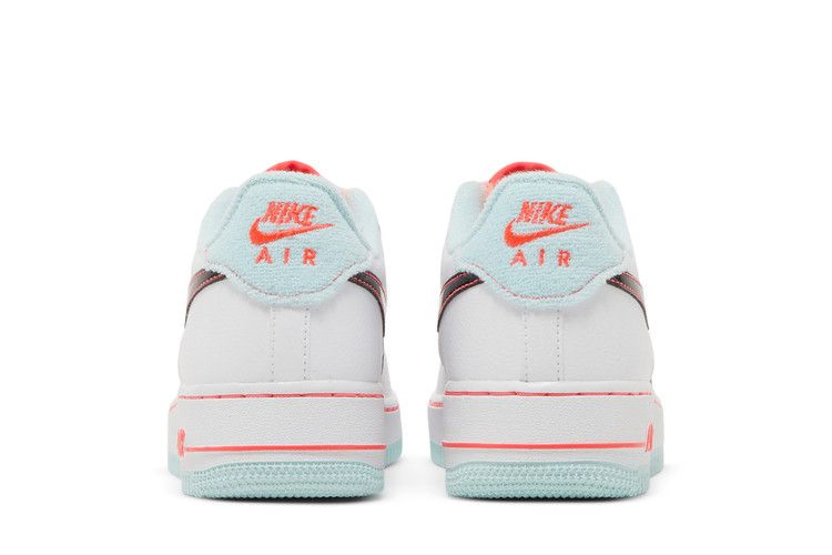 Кроссовки Nike Air Force 1 '07 LV8 GS 'White Atomic Pink'