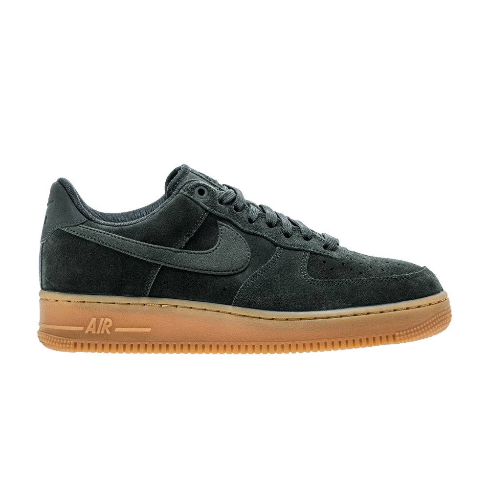 air-force-1-07-lv8-suede-outdoor-green-aa1117-300