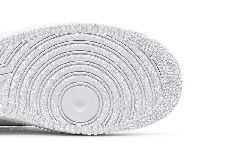 Кроссовки Nike Air Force 1 '07 LV8 'Fresh'