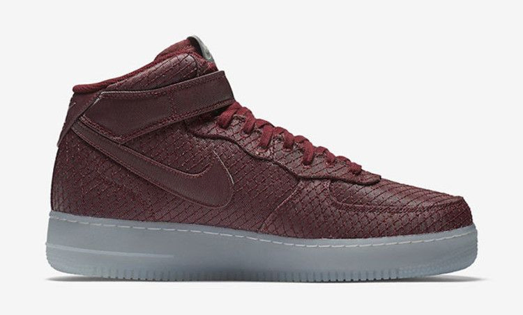 Кроссовки Nike Air Force 1 '07 Mid LV8 ‘Team Red’