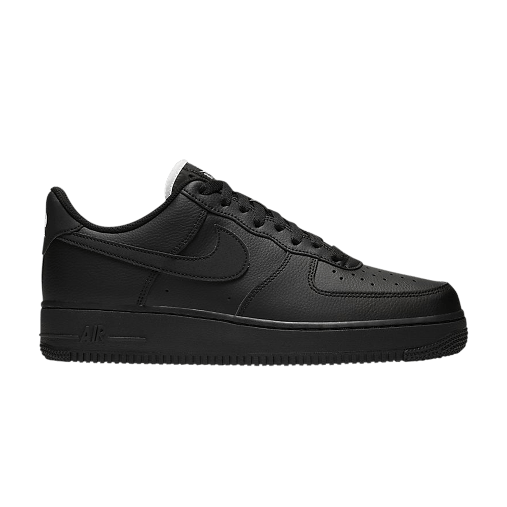 air-force-1-07-triple-black-cj1607-001