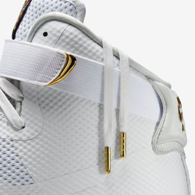 Кроссовки Nike Air Force 1 CMFT Lux QS 'E Pluribus Unum'