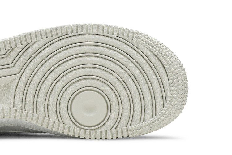 Кроссовки Nike Air Force 1 GS 'White Light Bone'