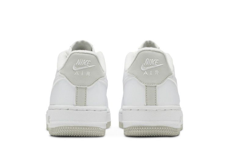 Кроссовки Nike Air Force 1 GS 'White Light Bone'