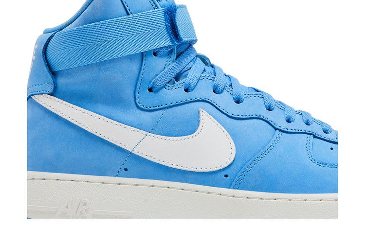 Кроссовки Nike Air Force 1 High Retro QS 'University Blue'
