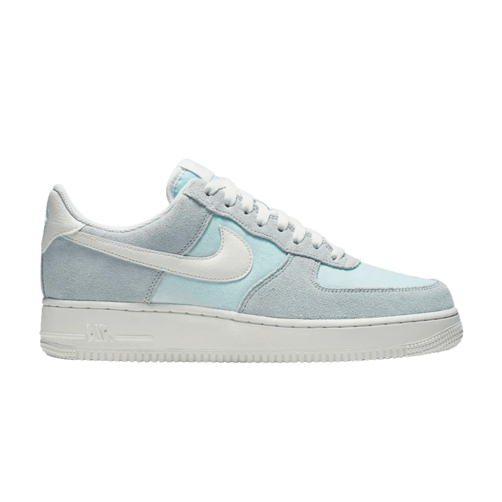air-force-1-low-07-ghost-aqua-aq8741-400
