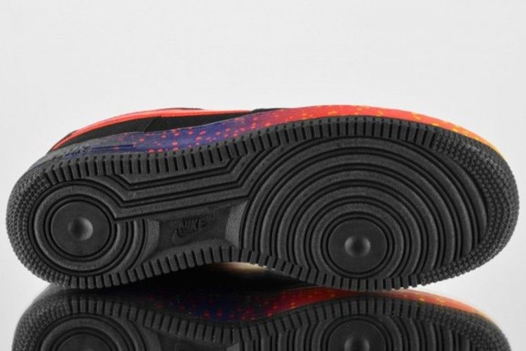 Кроссовки Nike Air Force 1 Low 'Asteroid'