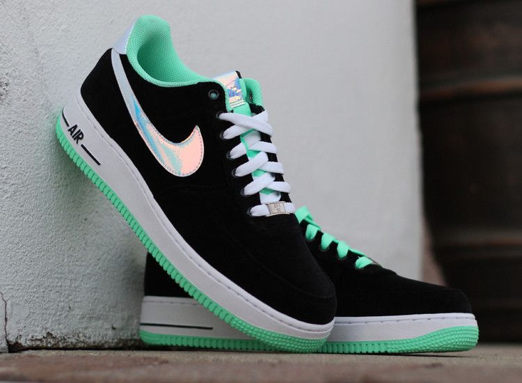 Кроссовки Nike Air Force 1 Low 'Green Glow'