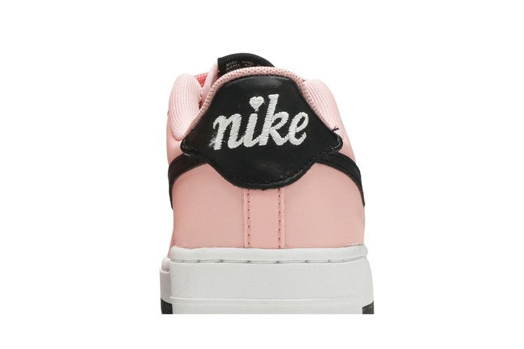 Кроссовки Nike Air Force 1 Low GS 'Valentine's Day'