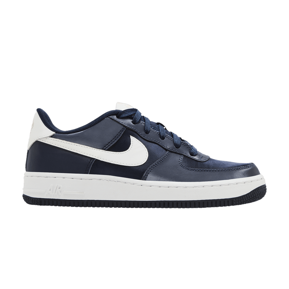Кроссовки Nike Air Force 1 Low GS 'Valentine's Day - Obsidian'
