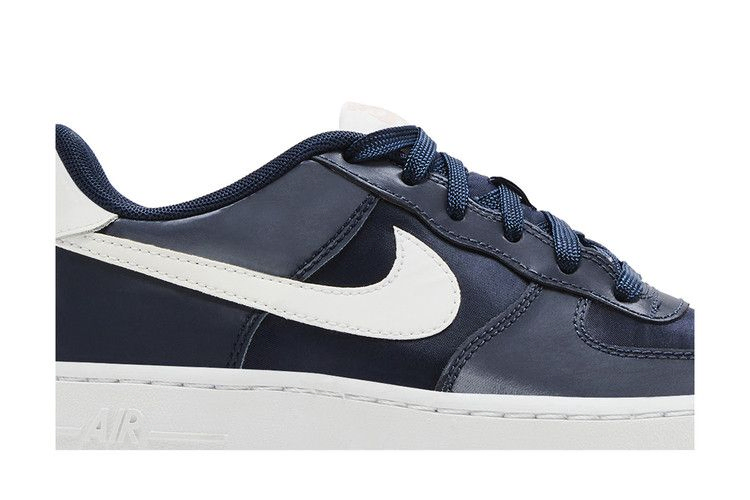 Кроссовки Nike Air Force 1 Low GS 'Valentine's Day - Obsidian'